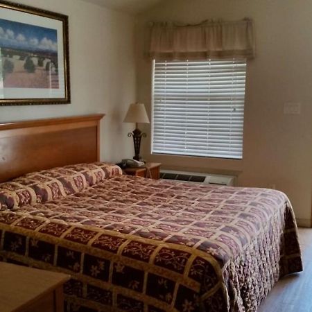 Garden Inn & Suites Hebbronville Екстер'єр фото