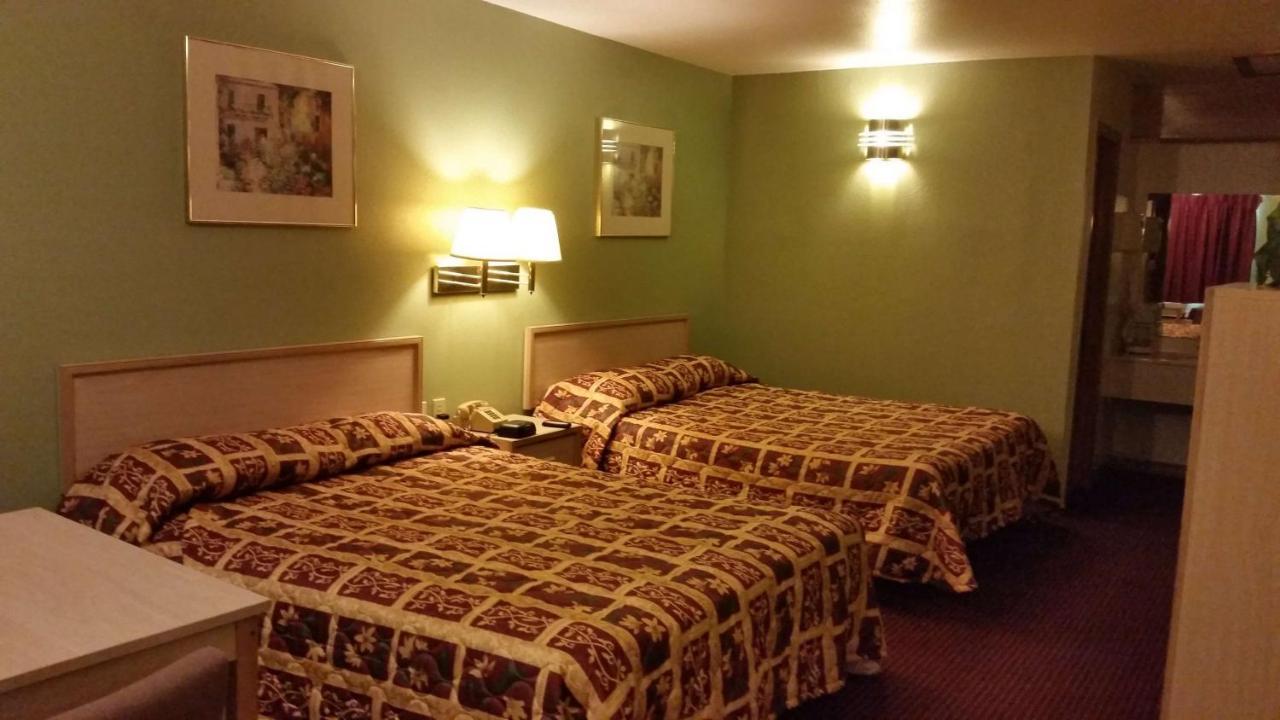 Garden Inn & Suites Hebbronville Екстер'єр фото