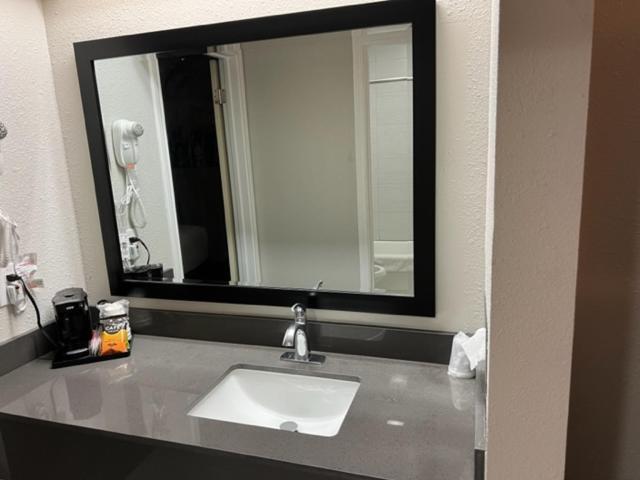 Garden Inn & Suites Hebbronville Екстер'єр фото