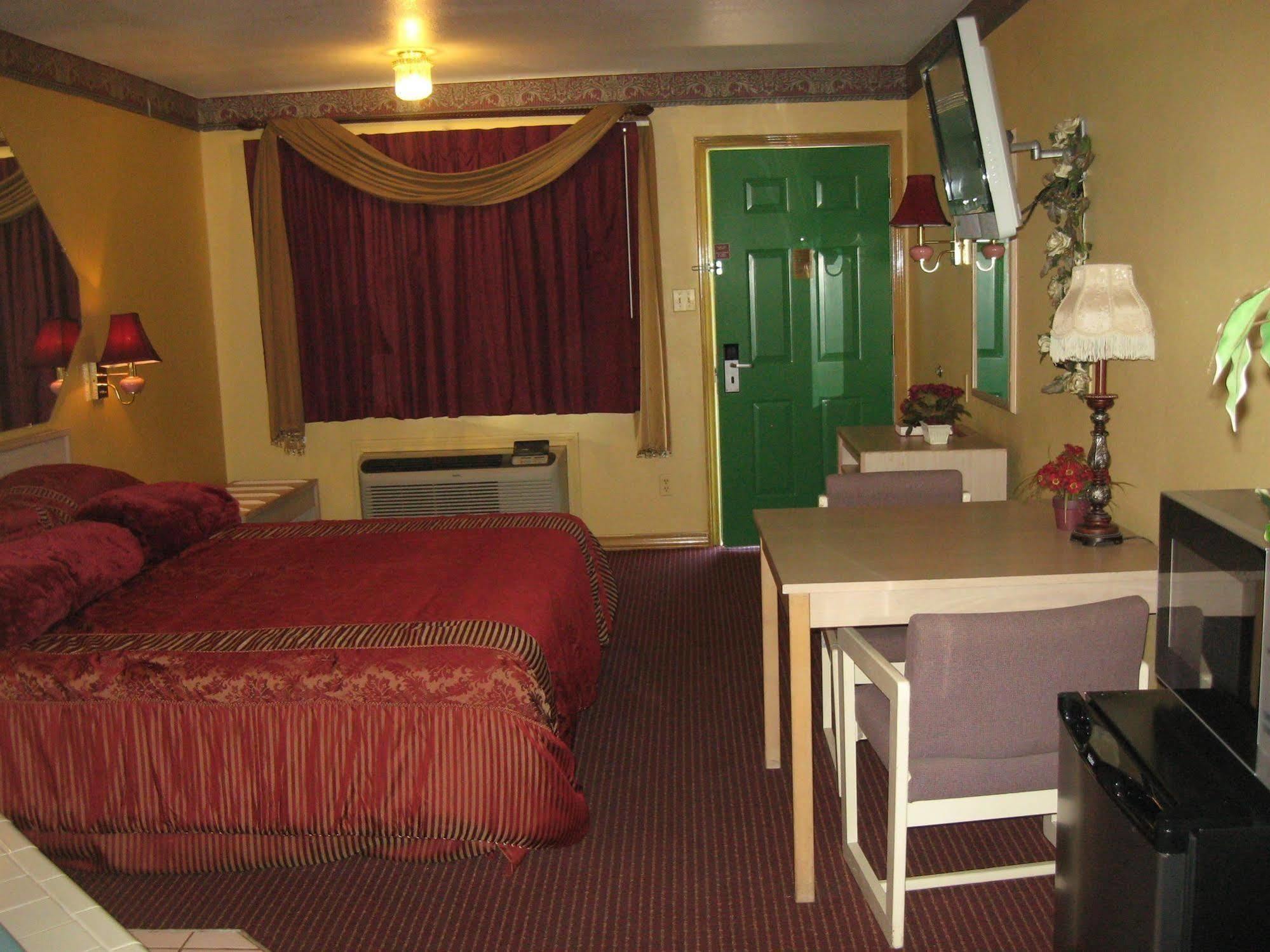 Garden Inn & Suites Hebbronville Екстер'єр фото